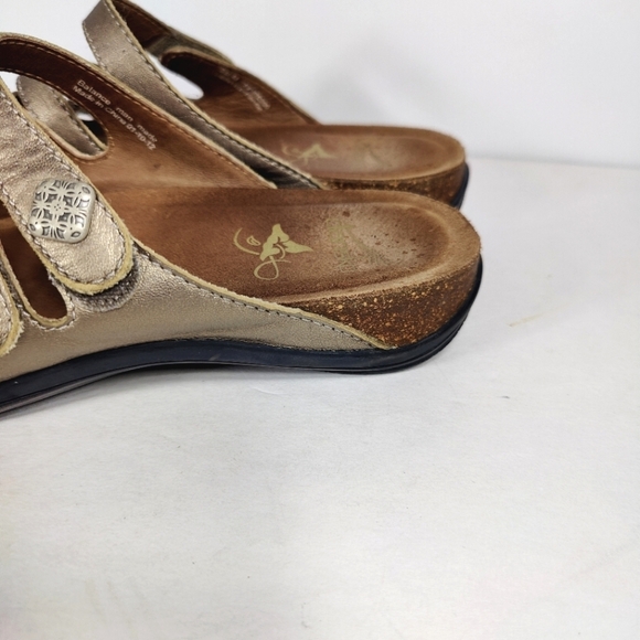 Dansko Janie Sandal Metallic Leather Adjustable Cork Footbed Women's Size 9.5-10 - Picture 6 of 10